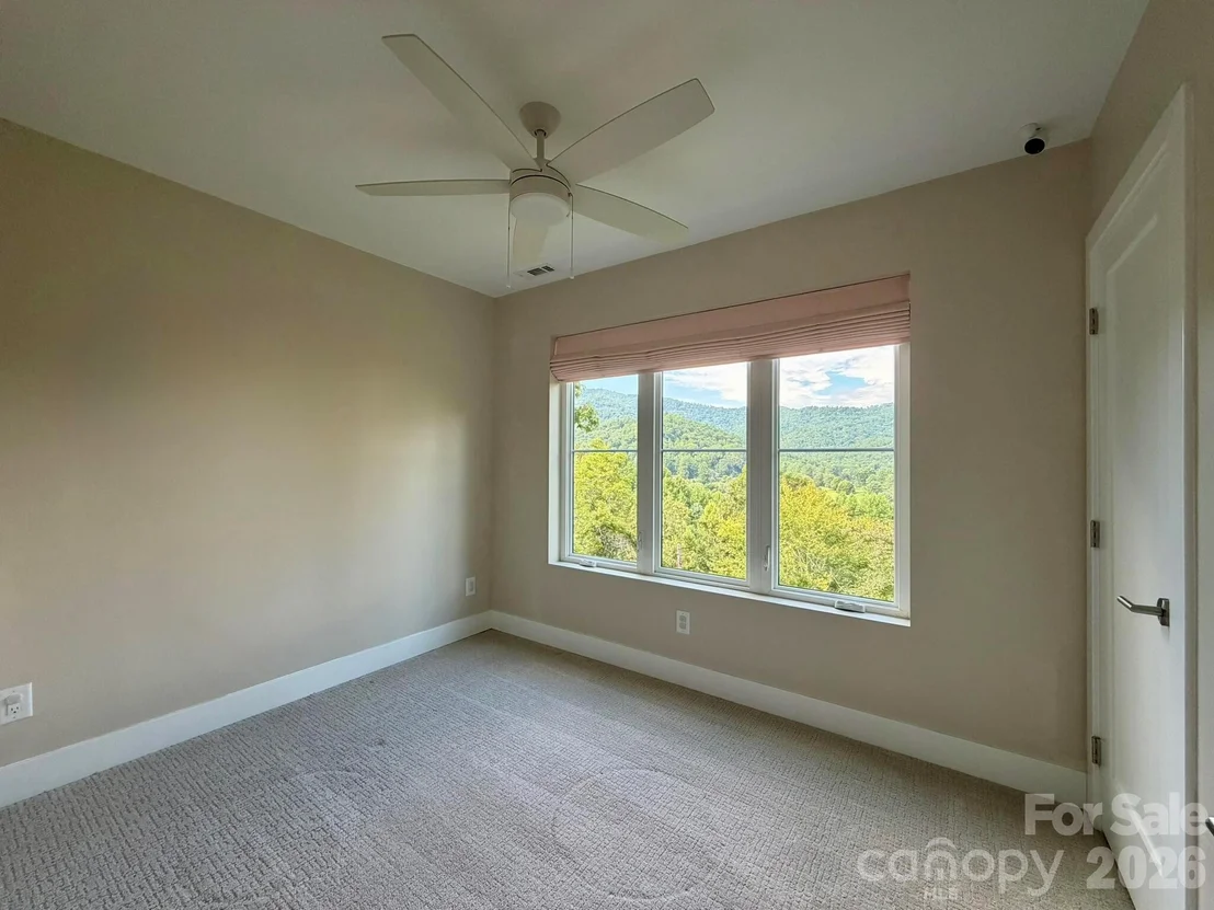 Photo of 70 Knobby Lane