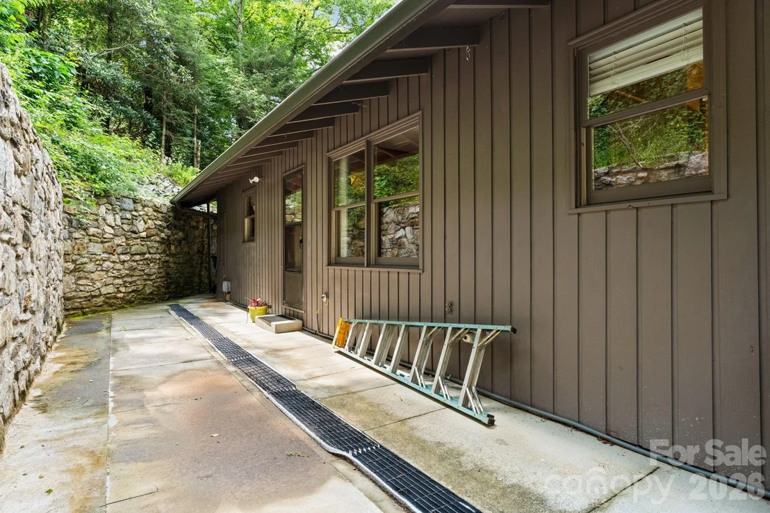 Photo of 168 Mountain View Drive