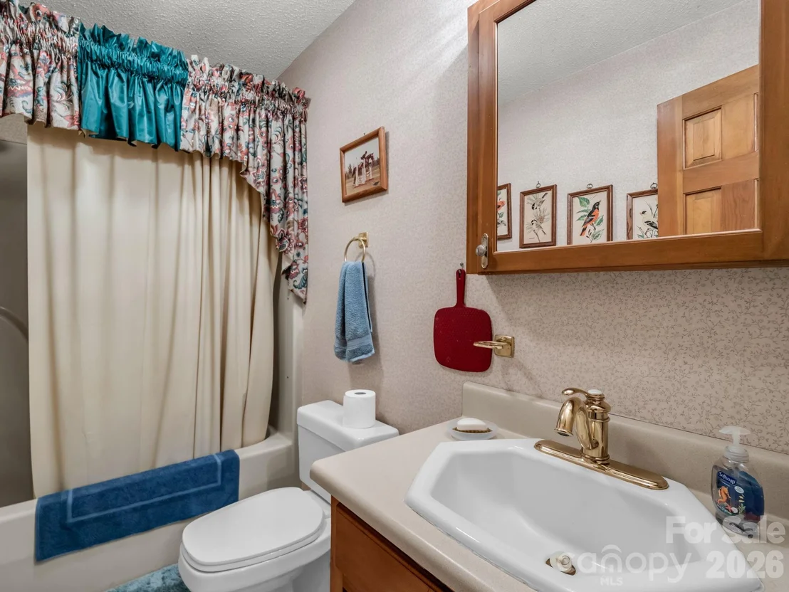 Photo of 80 Fox Briar Drive