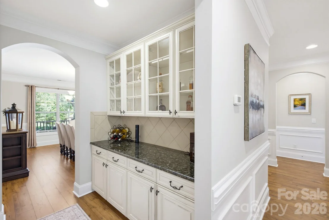 Photo of 3060 Feathers Drive