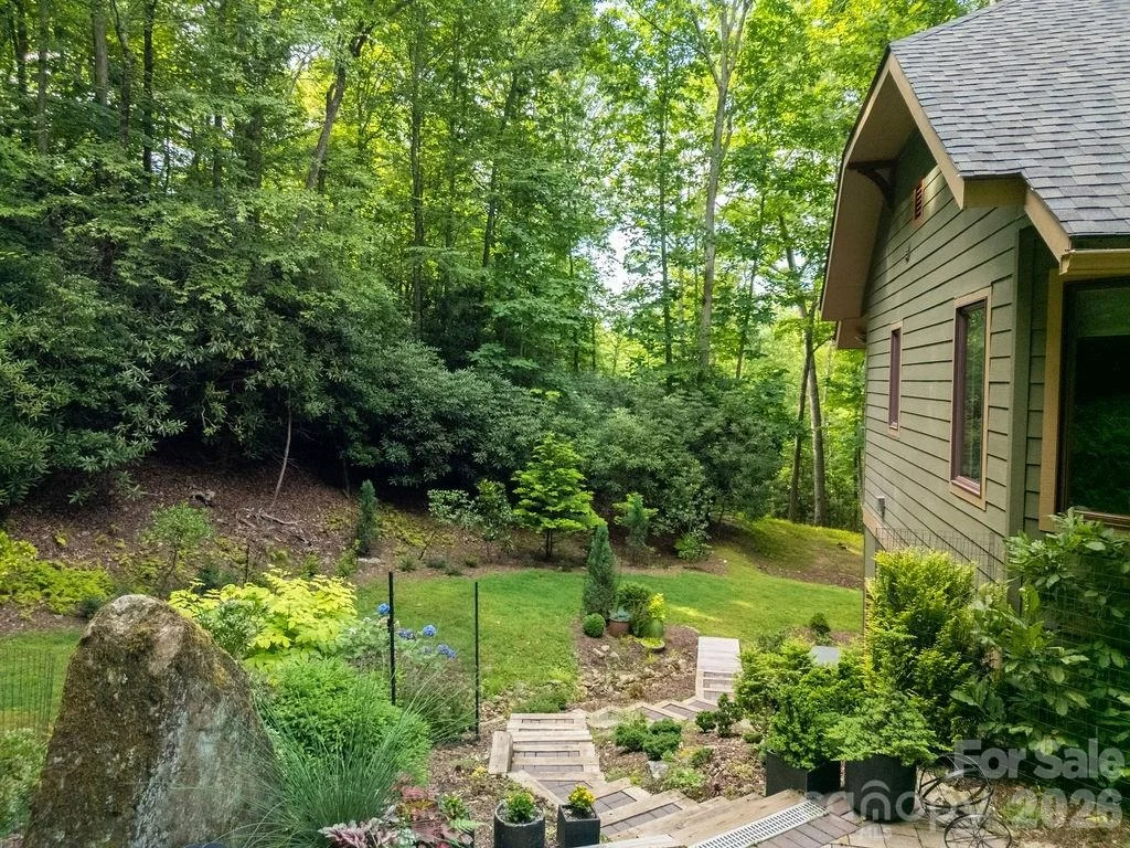 Photo of 141 Bruce Circle