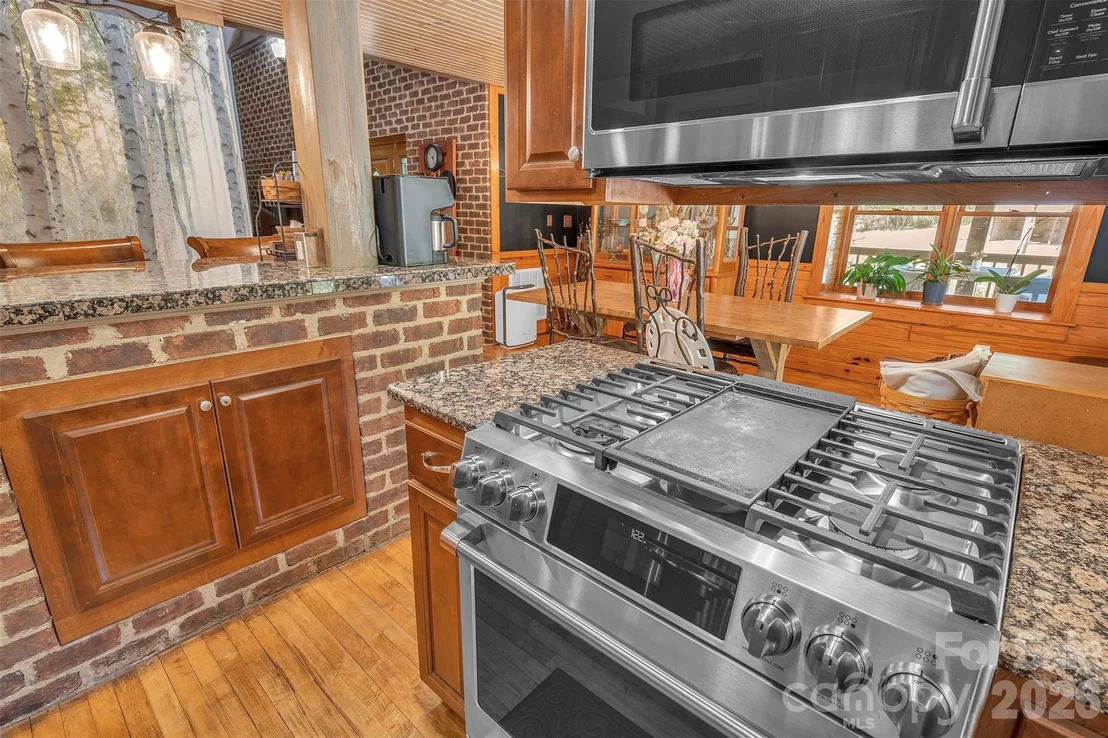 Photo of 105 Winchester Drive