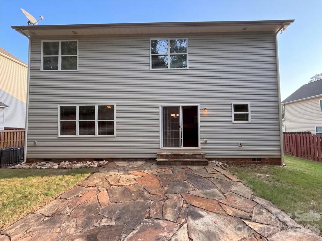 Photo of 330 Windy Pine Drive