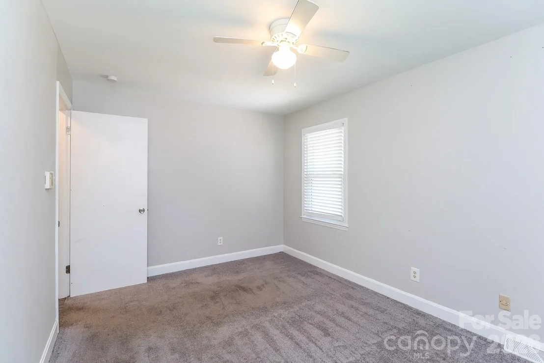 Photo of 6424 Springfield Drive