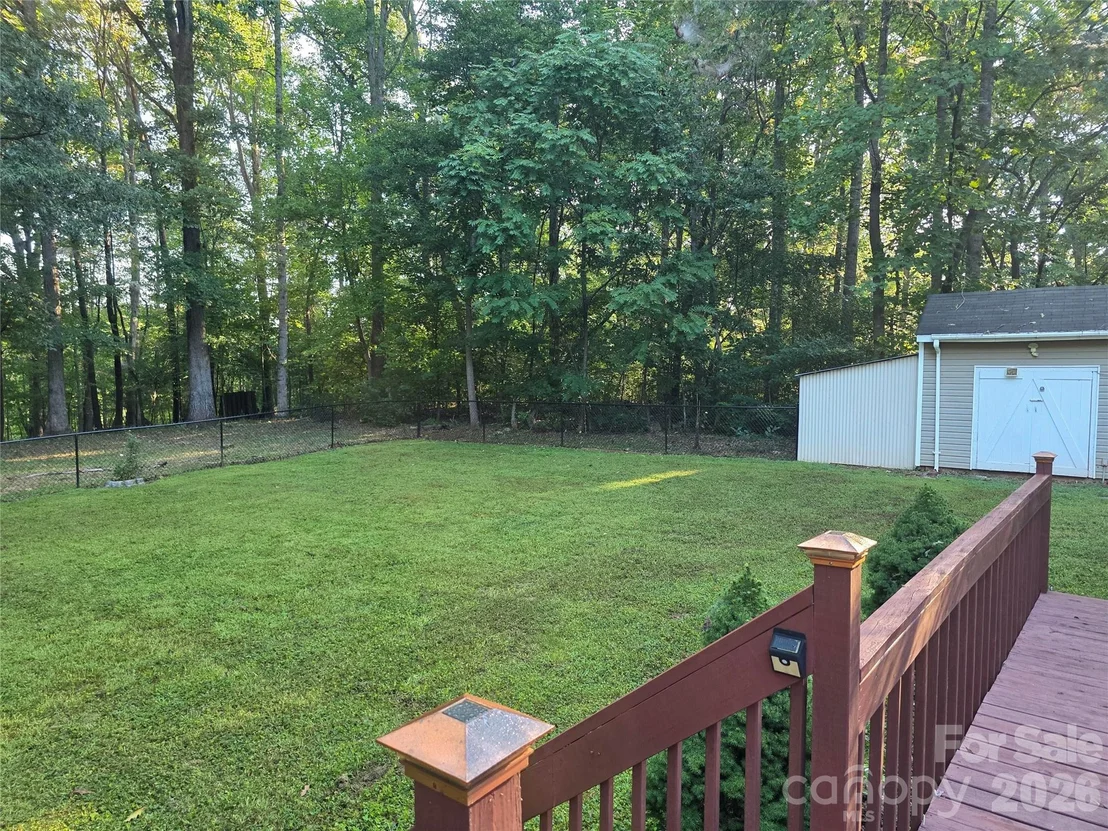 Photo of 1190 Landsdowne Drive