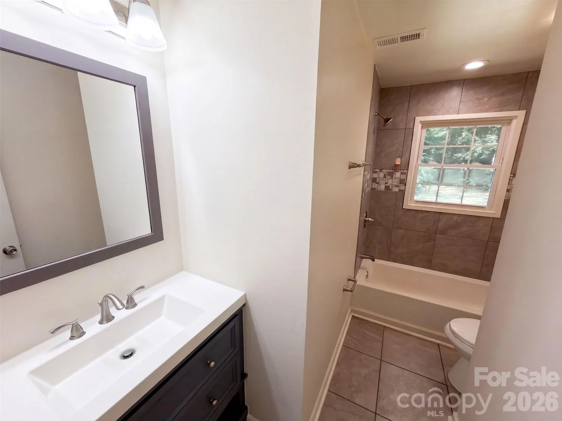Photo of 1627 Catoe Road