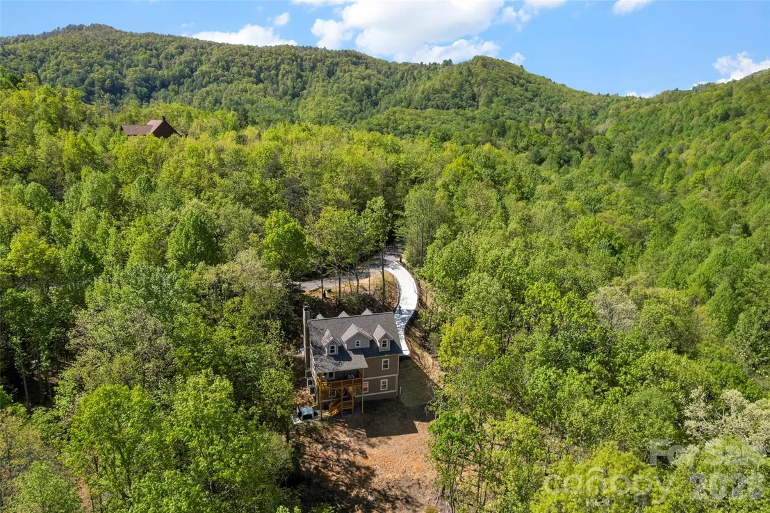 Photo of 233 Arcadia Falls Way
