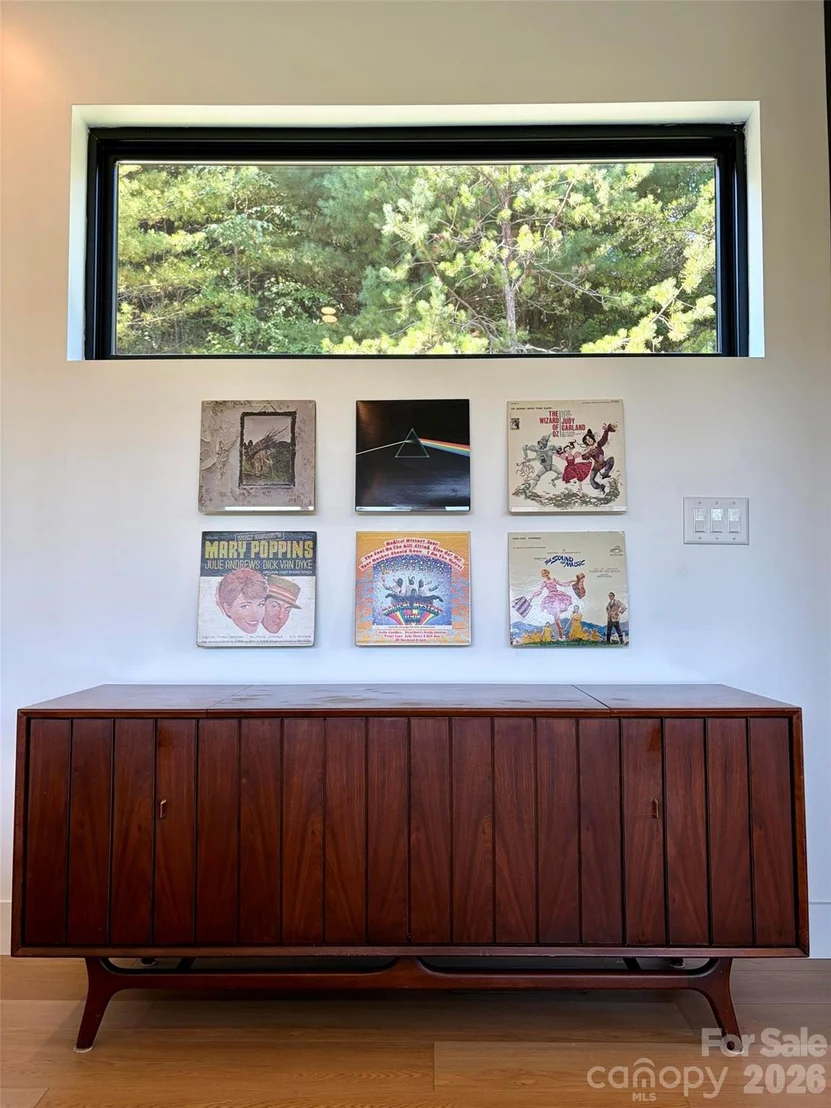 Photo of 70 Knobby Lane