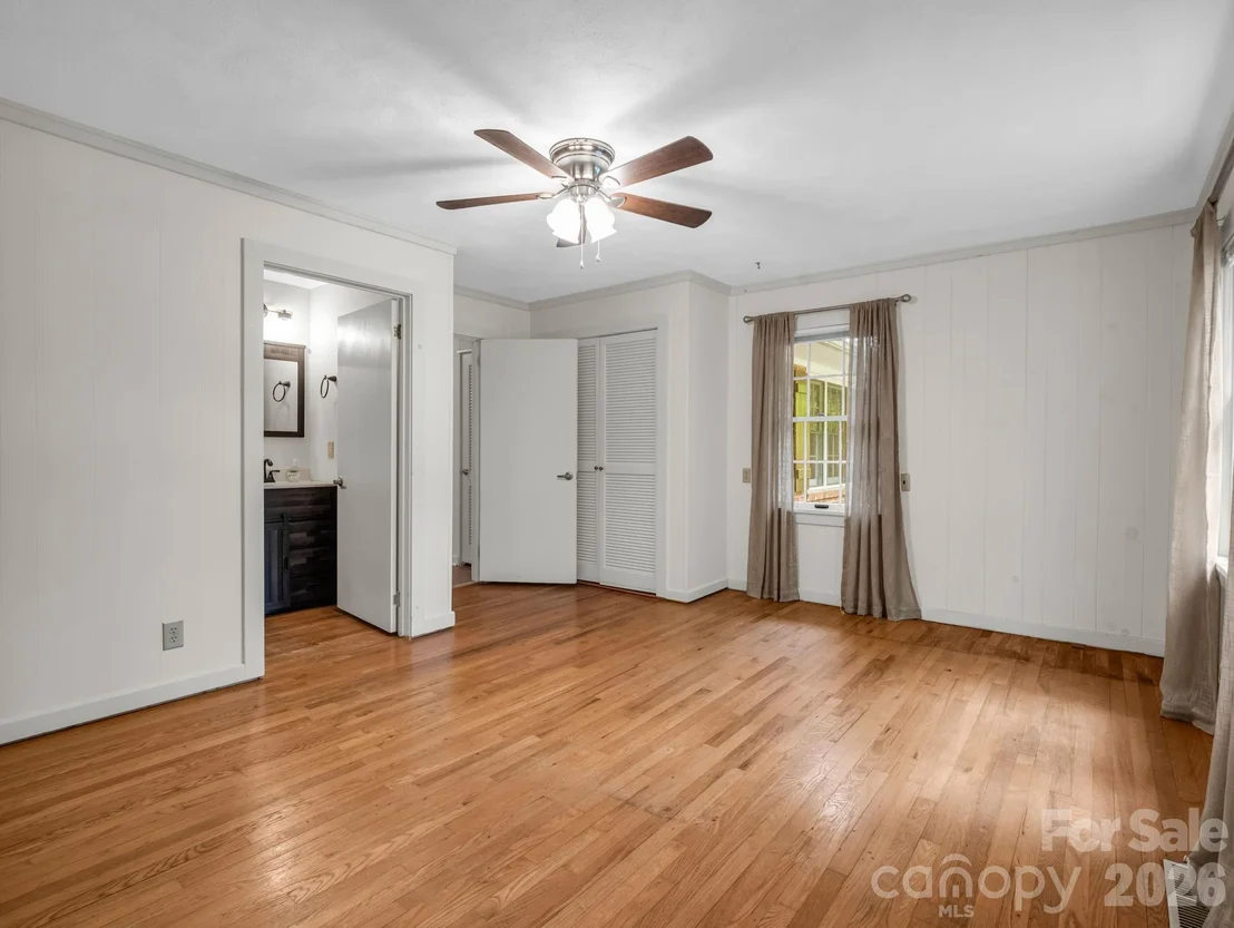 Photo of 7 Hearthstone Lane