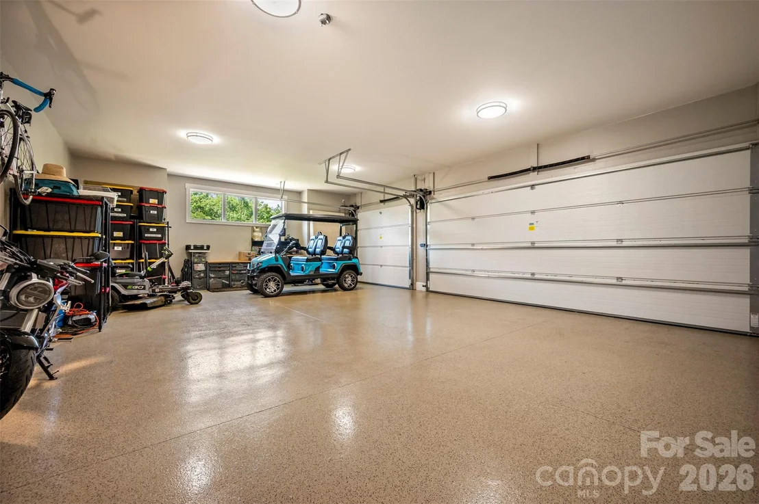 Photo of 398 Mapleton Lane