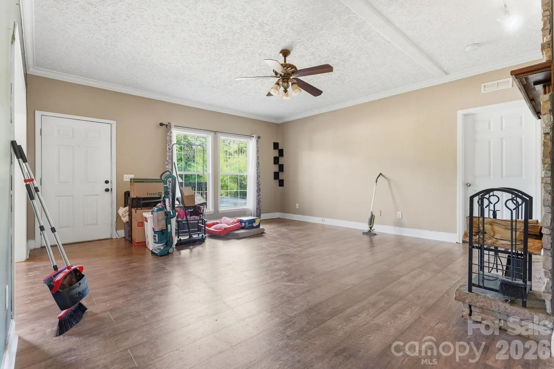 Photo of 2825 Sweeping Pine Lane