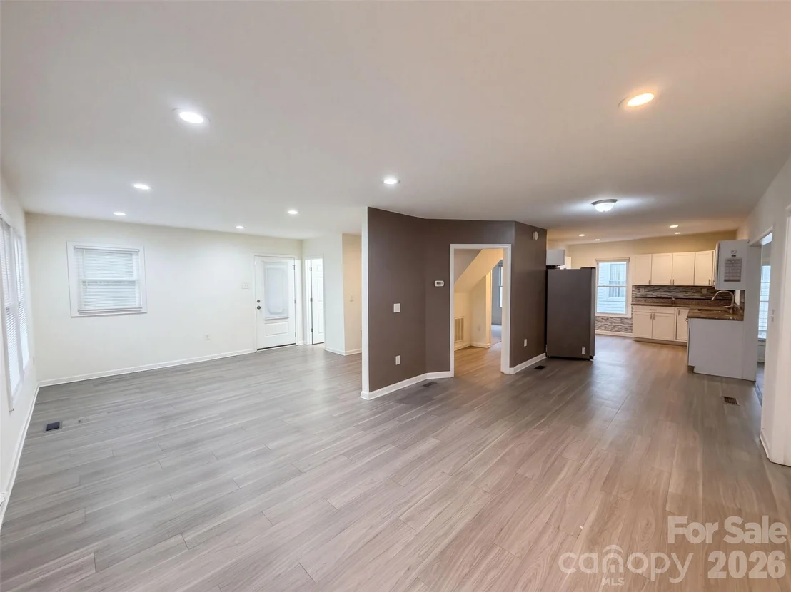 Photo of 199 Vance Drive NE