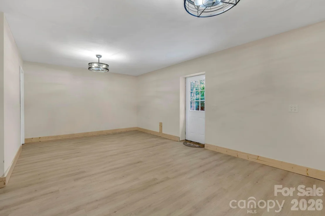Photo of 133 Greenbriar Road