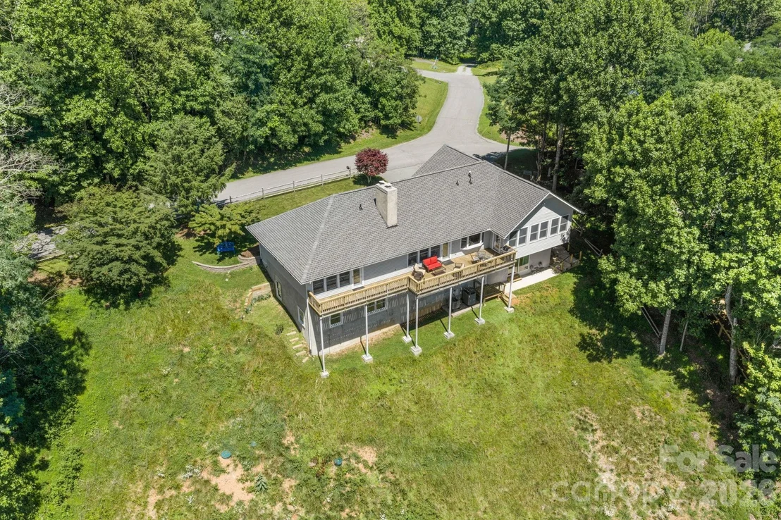 Photo of 784 Alpine Drive