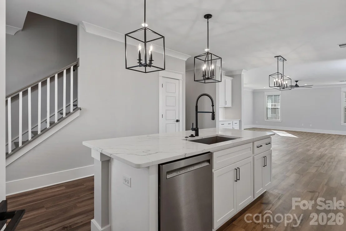 Photo of 1640 Dresden Drive