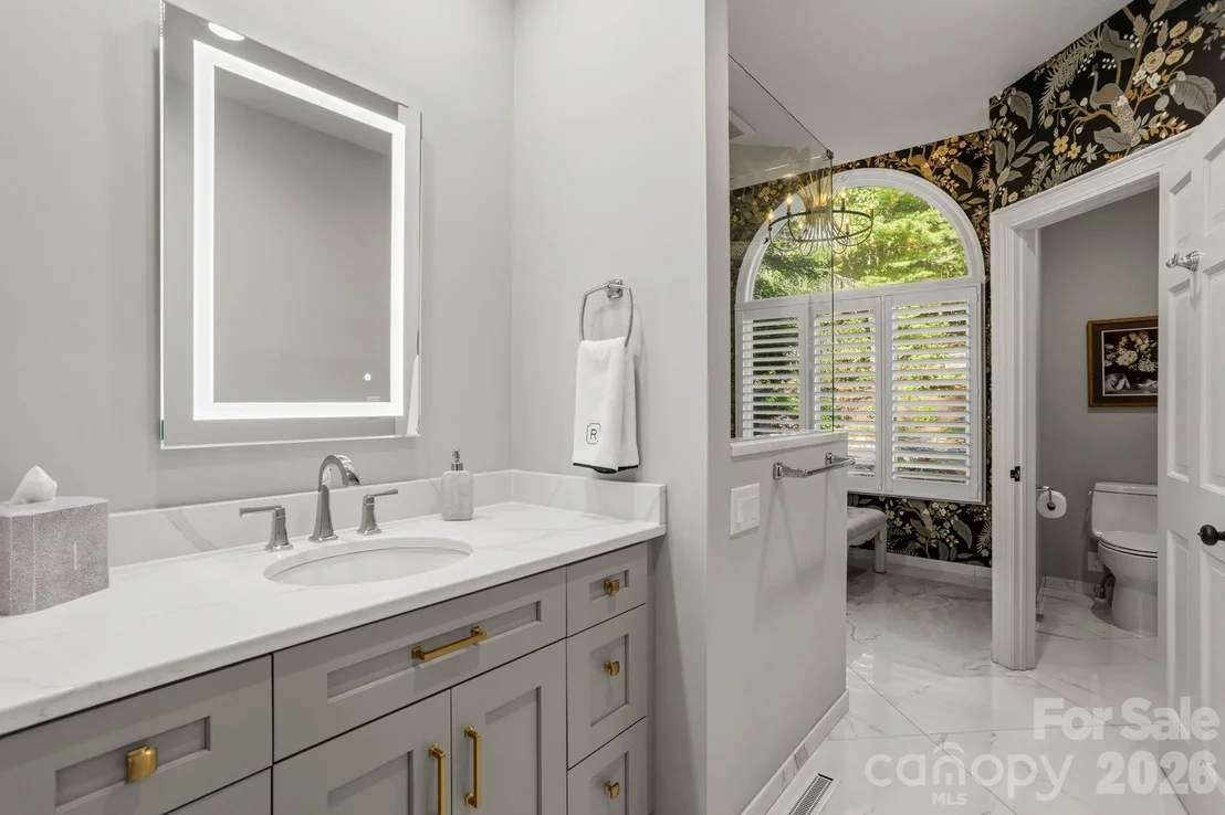 Photo of 308 Kenmure Drive