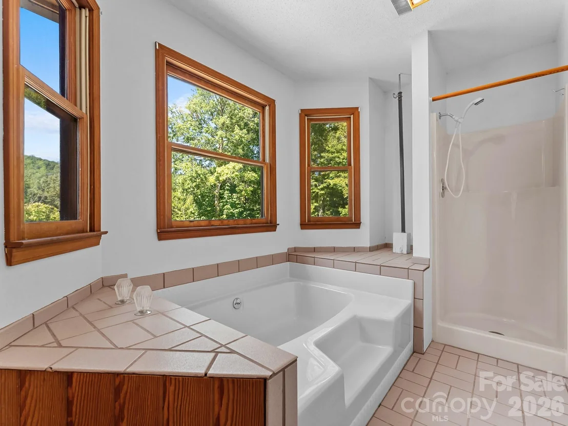 Photo of 220 Wingfield Way