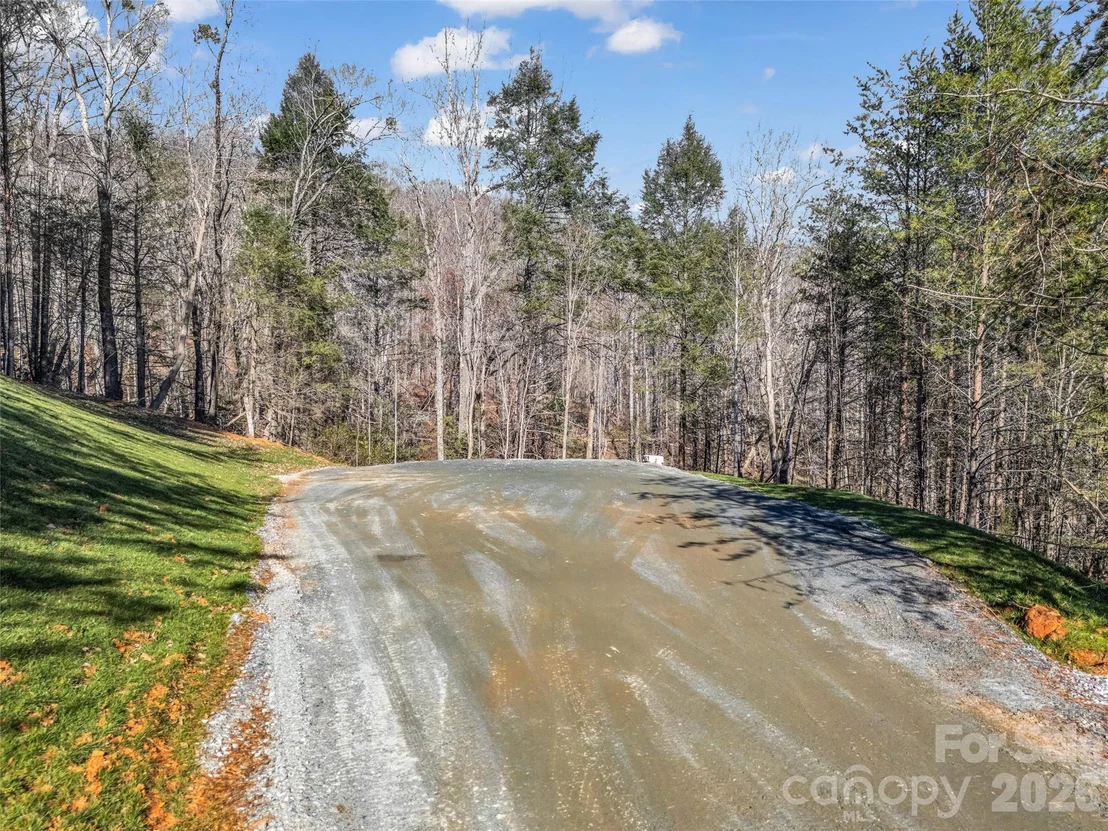 Photo of 61 Deep Gap Farm Road E
