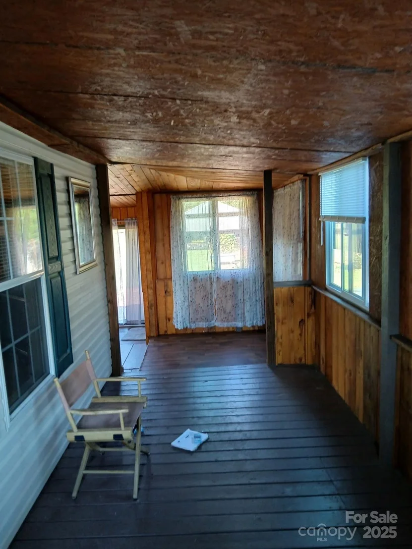 Photo of 218 Muldoon Lane