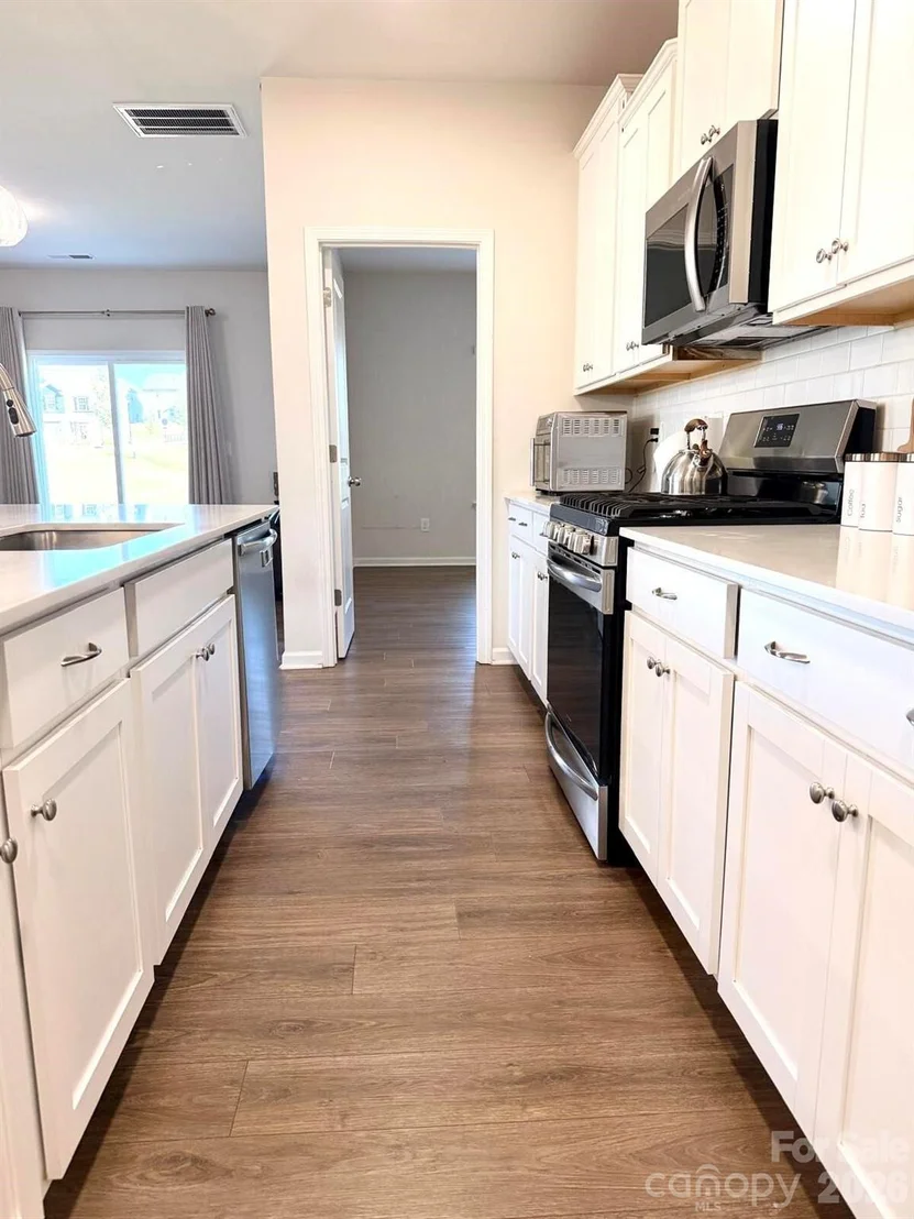 Photo of 341 Runner Stone Lane