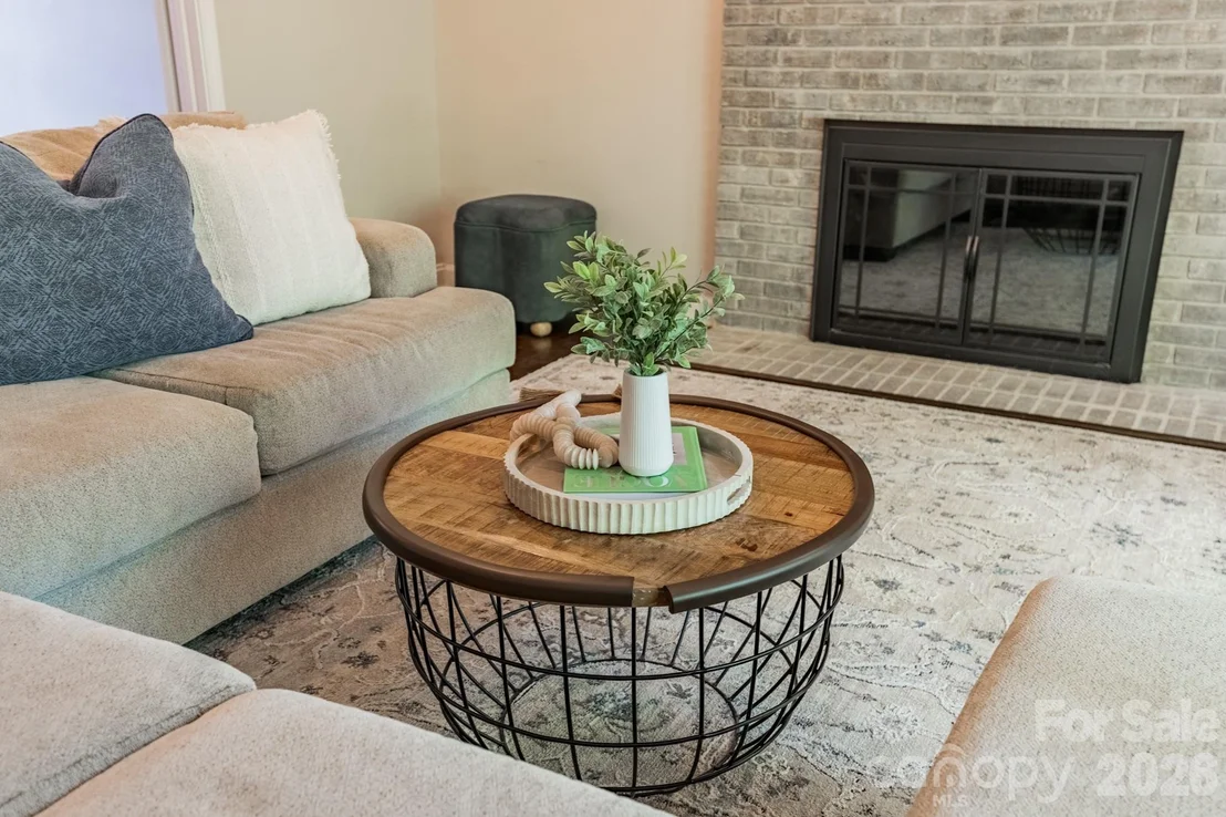 Photo of 231 S Downs Way