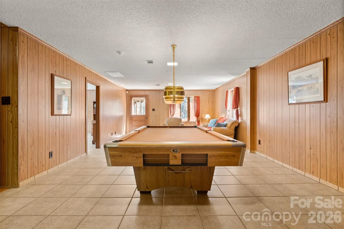 Photo of 600 Fairway Drive