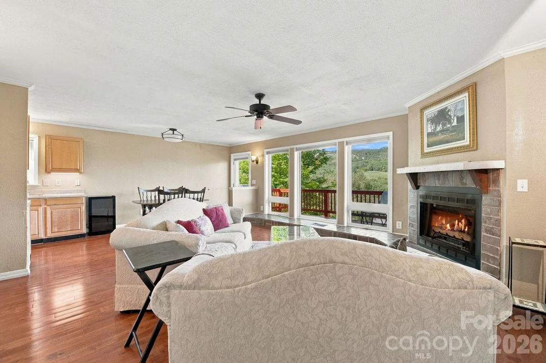 Photo of 190 Camelot Drive