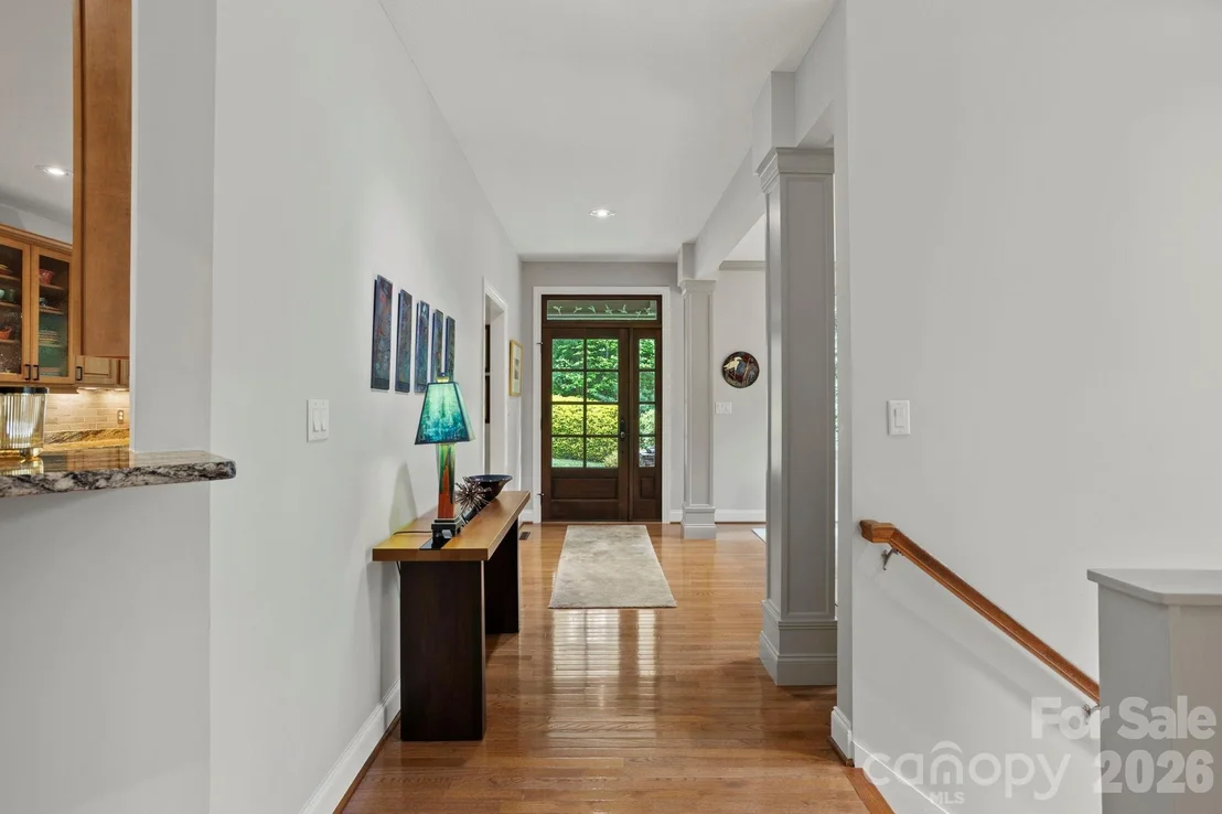 Photo of 547 Pinnacle Peak Lane