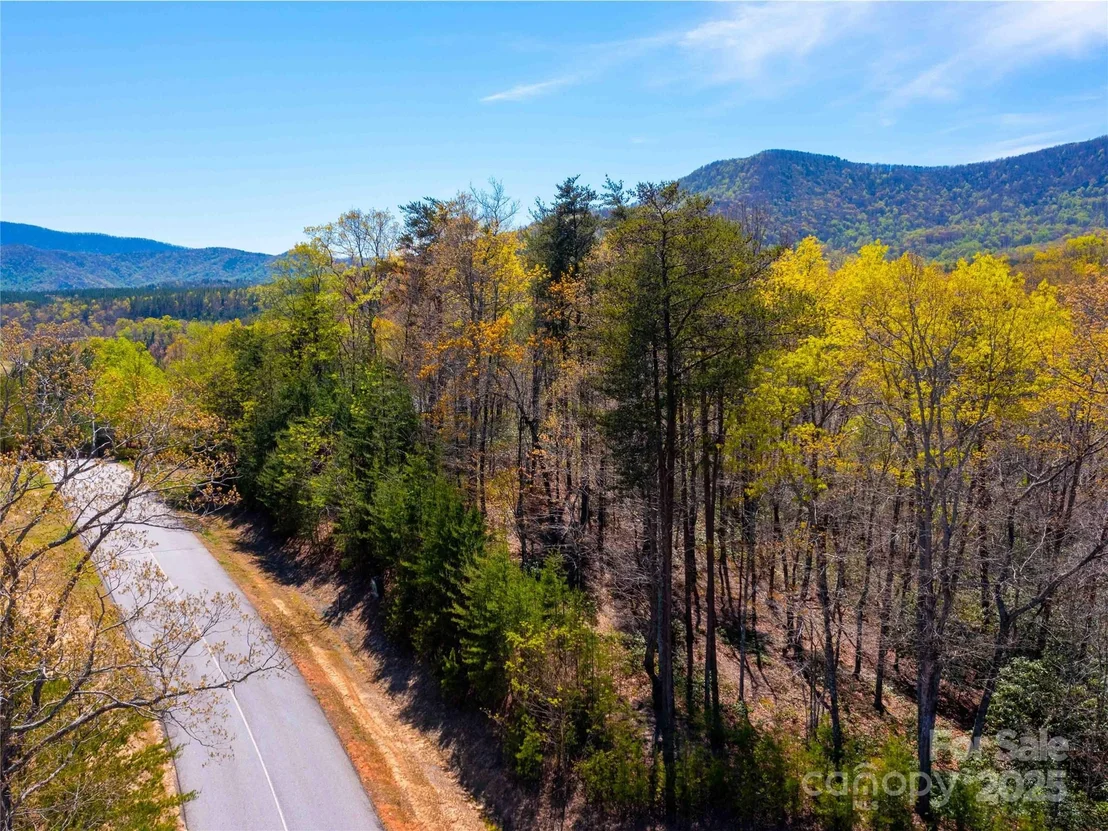 Photo of 107 Deep Gap Road E