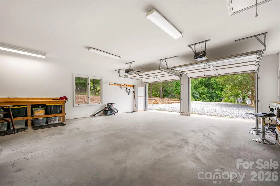 Photo of 441 Lower Ridgeview Road