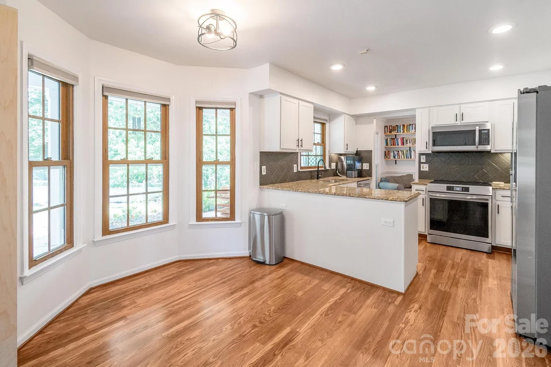 Photo of 12328 Sandringham Place