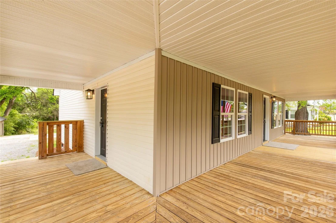 Photo of 2425 Kershaw Camden Highway