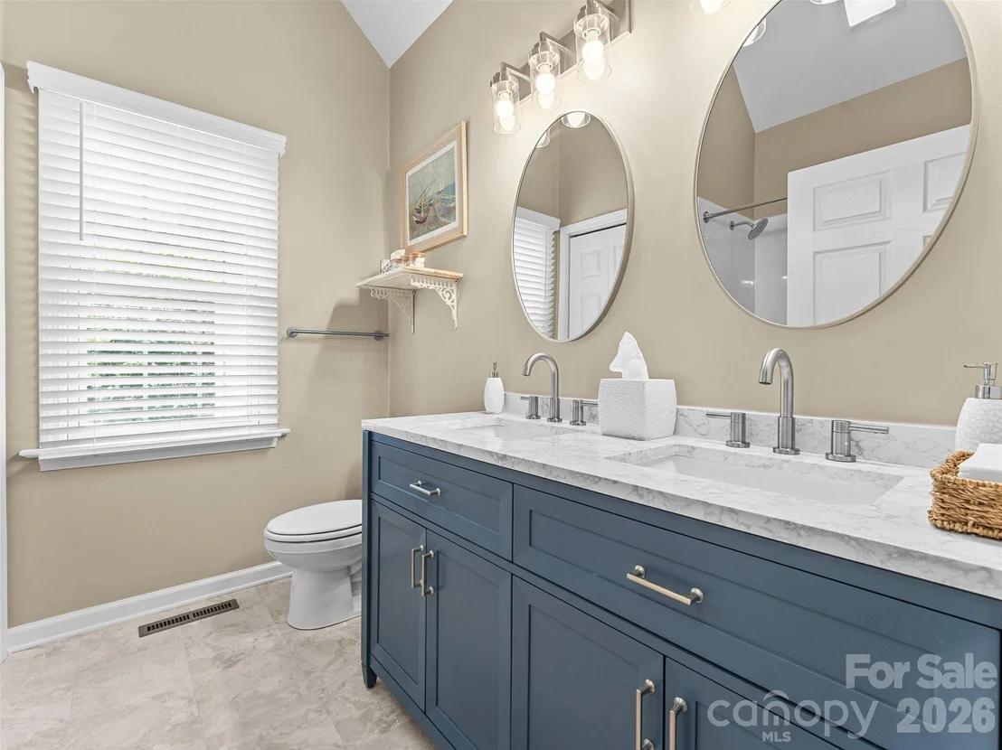 Photo of 66 Hyde Avenue