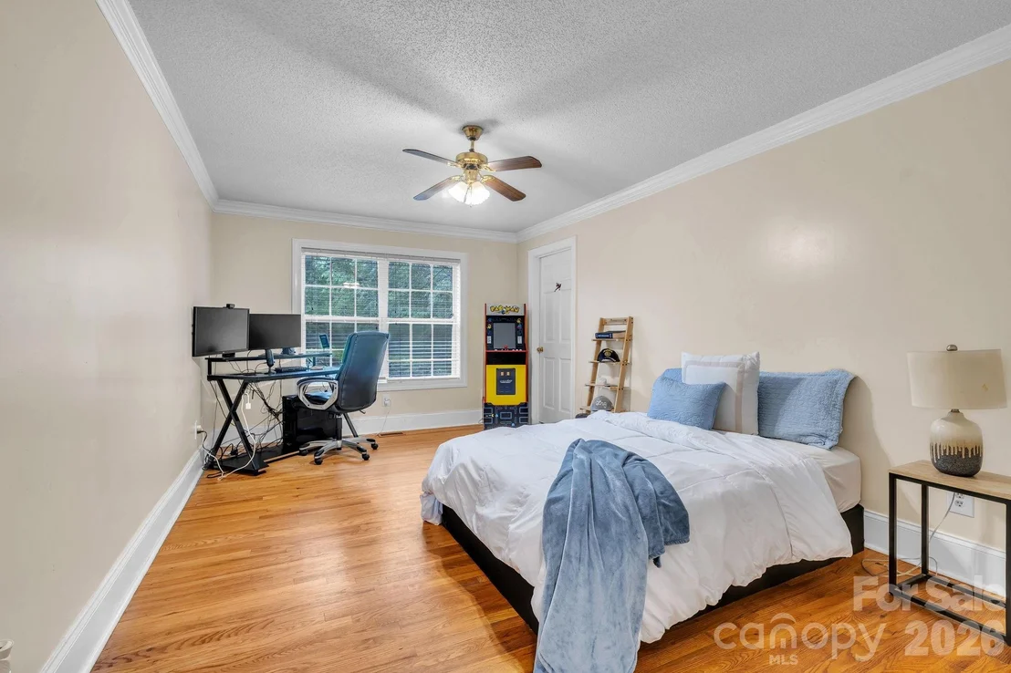 Photo of 103 Forest Avenue