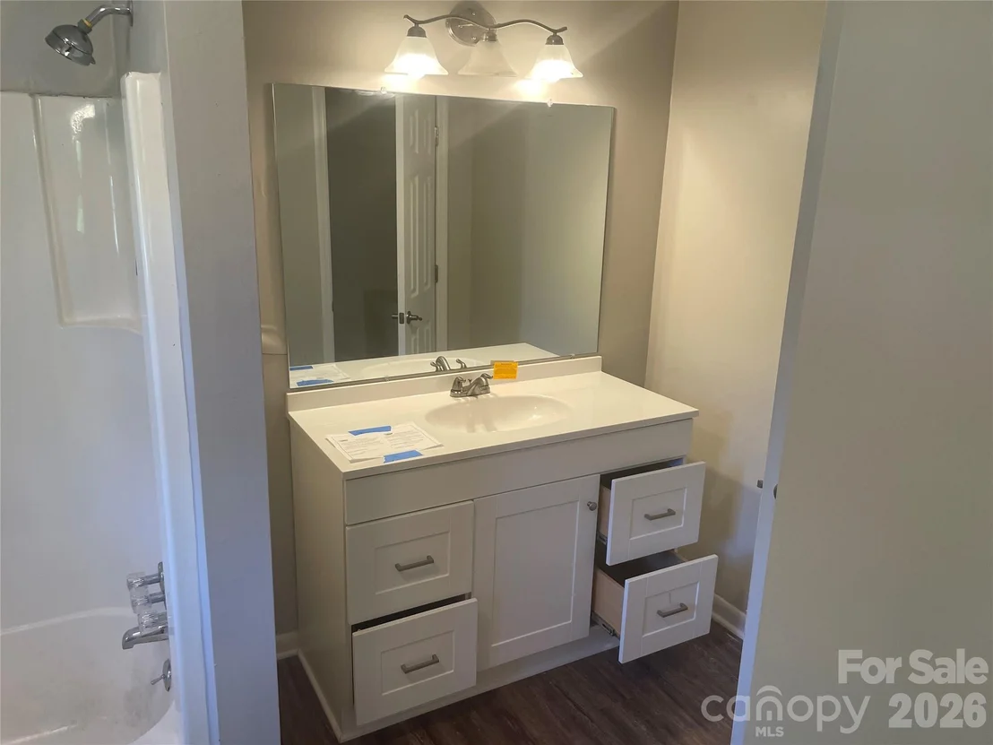 Photo of 2801 Lyndell Way