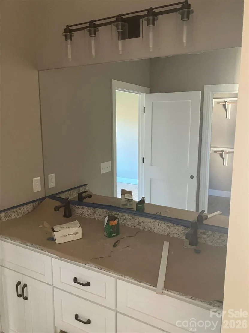 Photo of 4952 Southview Drive