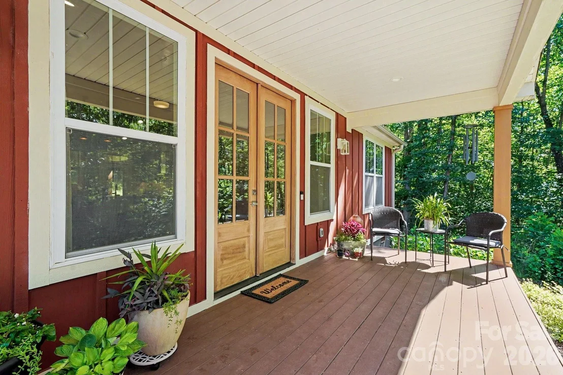 Photo of 1241 Hayes Road