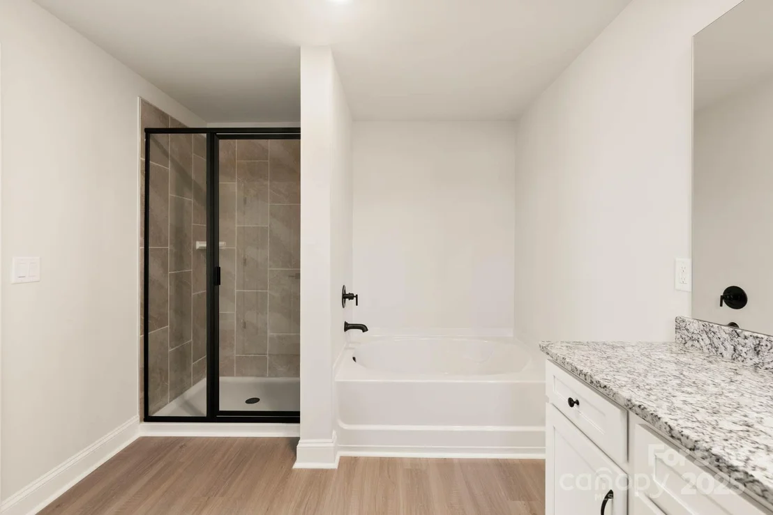 Photo of 116 Kennford Trail