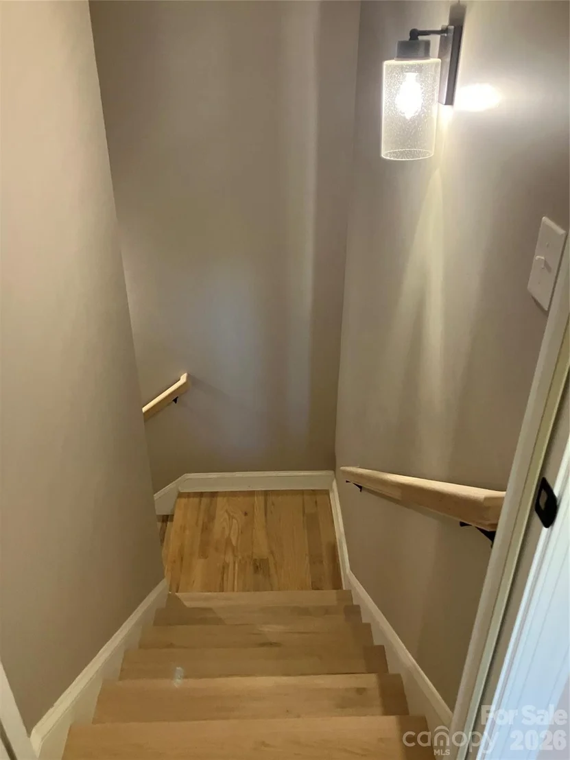 Photo of 4952 Southview Drive
