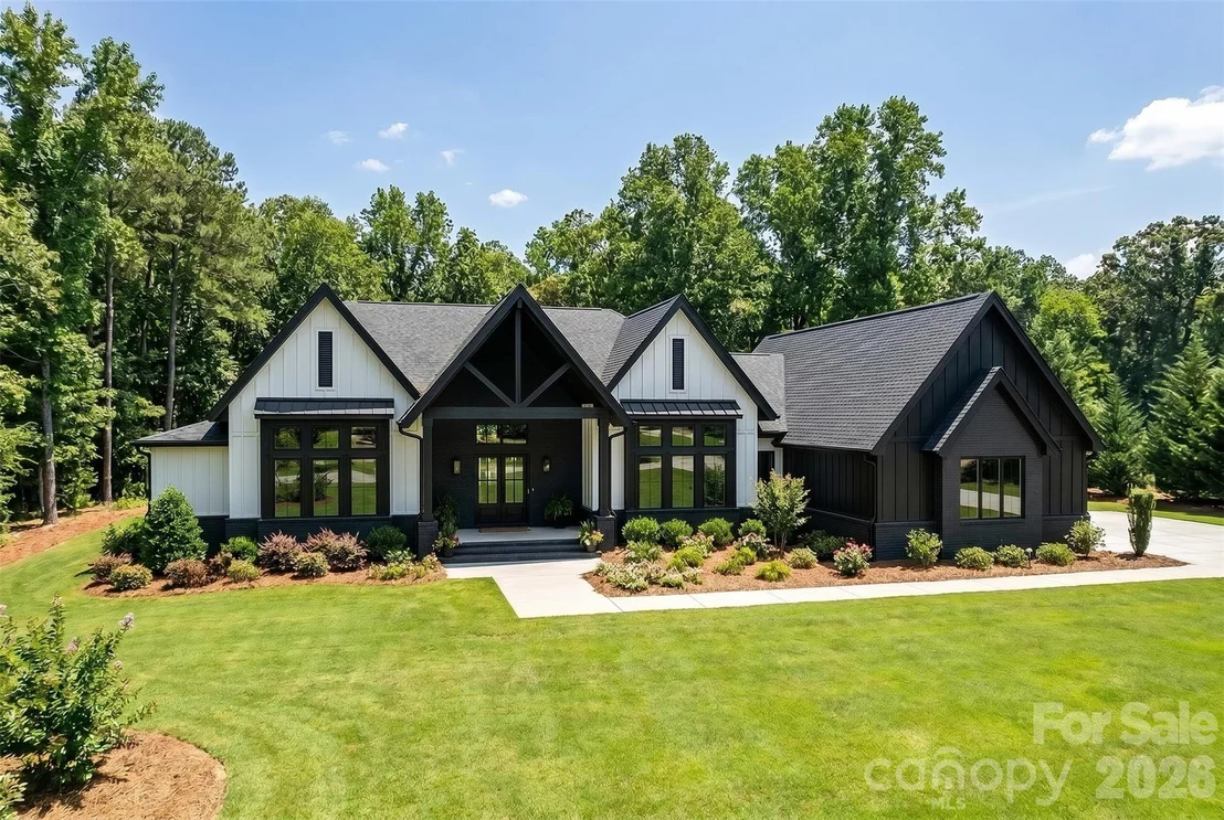 Photo of 2199 Holbrook Road