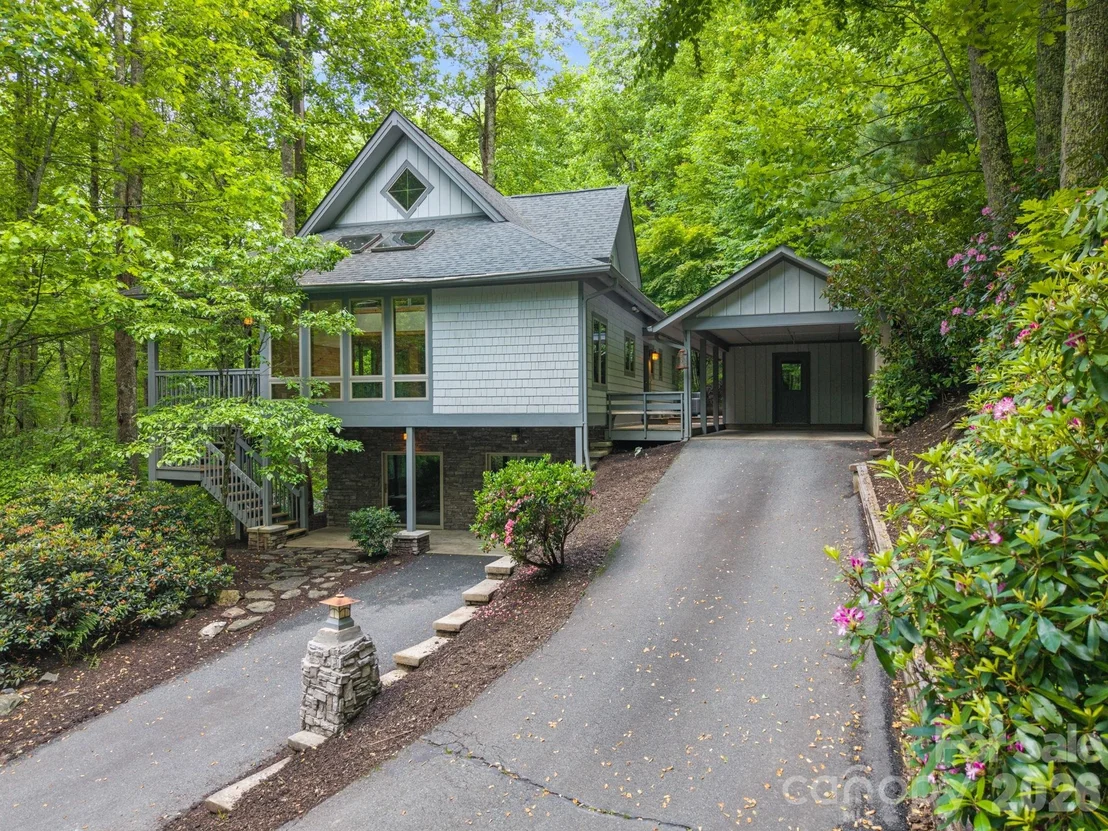 Photo of 373 The Settlement Road