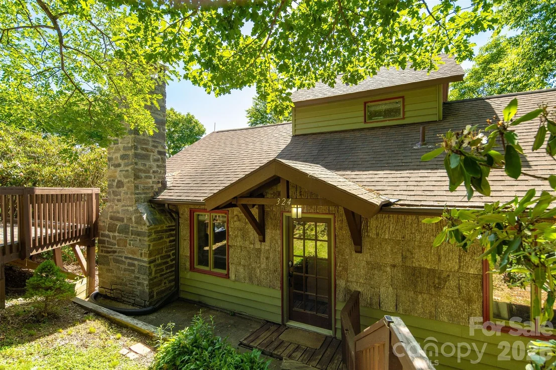 Photo of 324 Celestial Drive