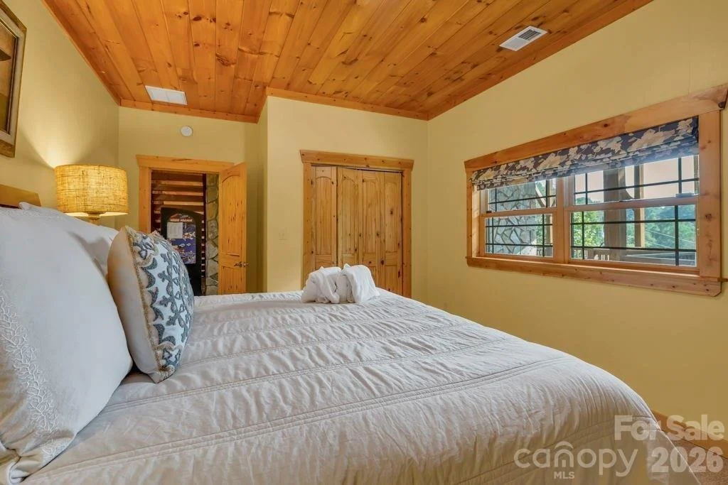 Photo of 501 John Ward Road