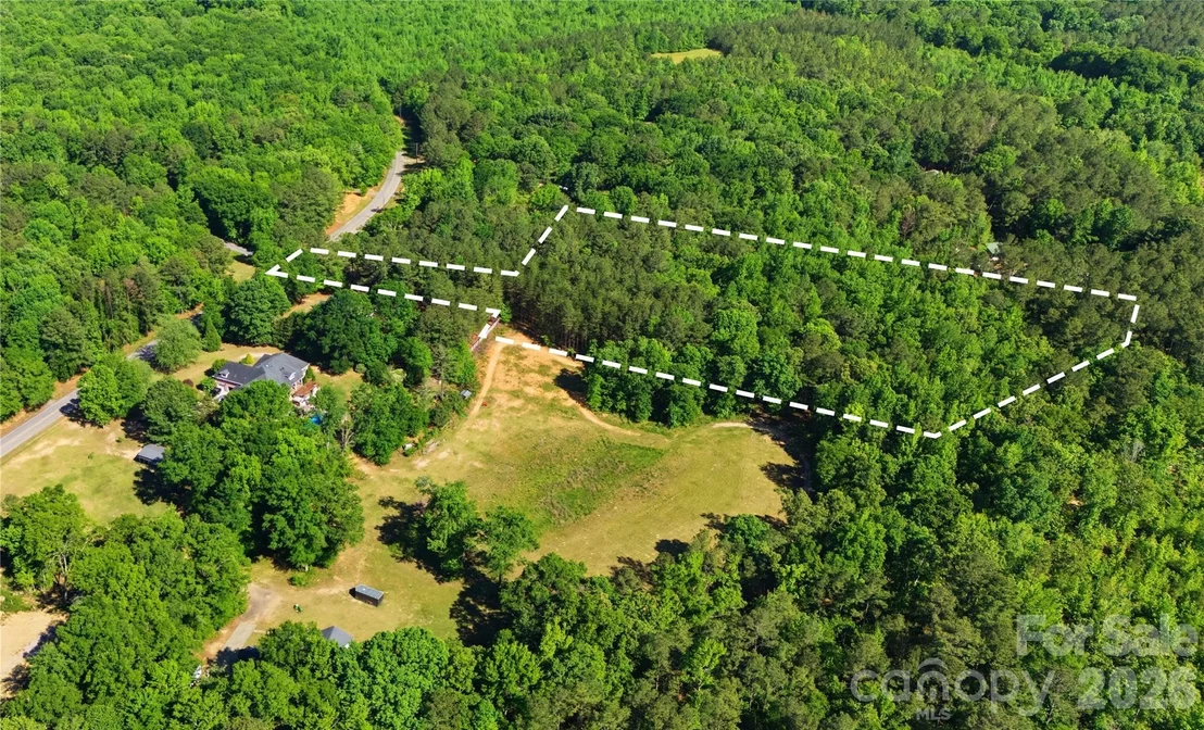 Photo of 417 Sessions Road