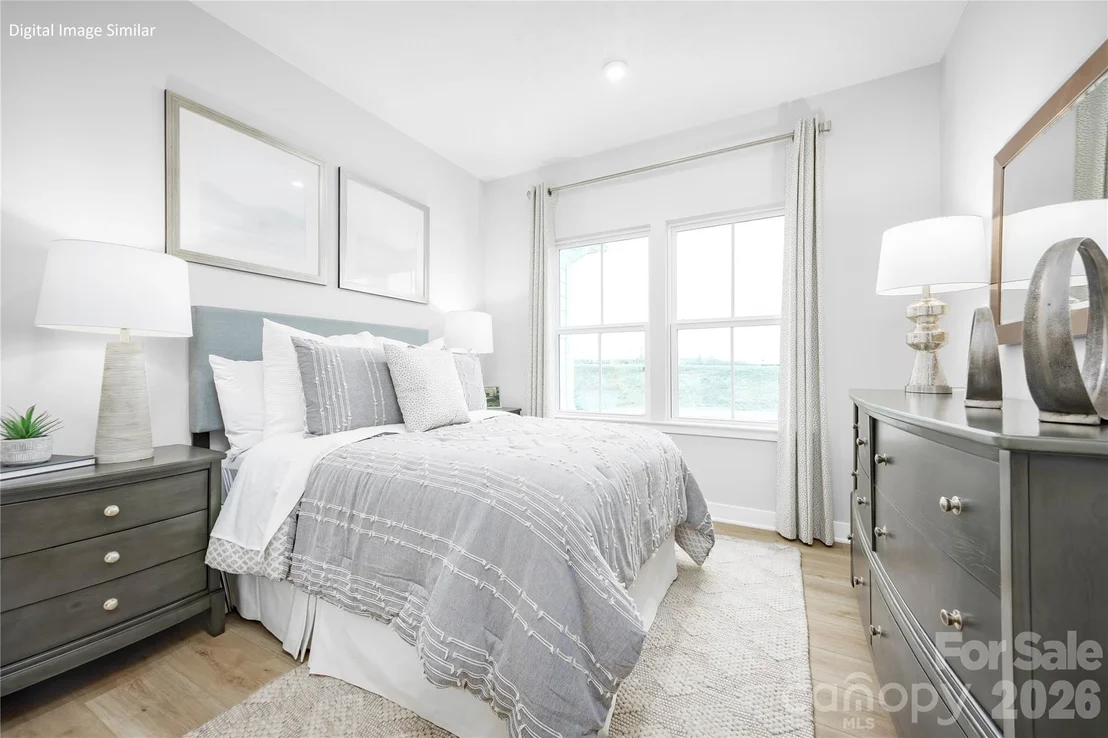 Photo of 917 Heathway Drive