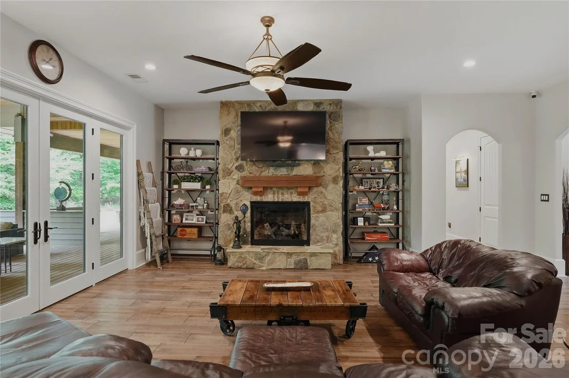 Photo of 9860 Harvest Lane