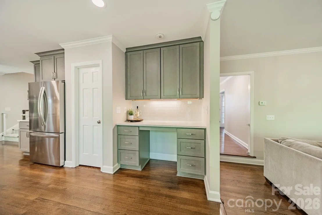 Photo of 231 S Downs Way