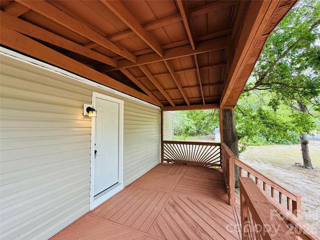 Photo of 329 Kyzer Road