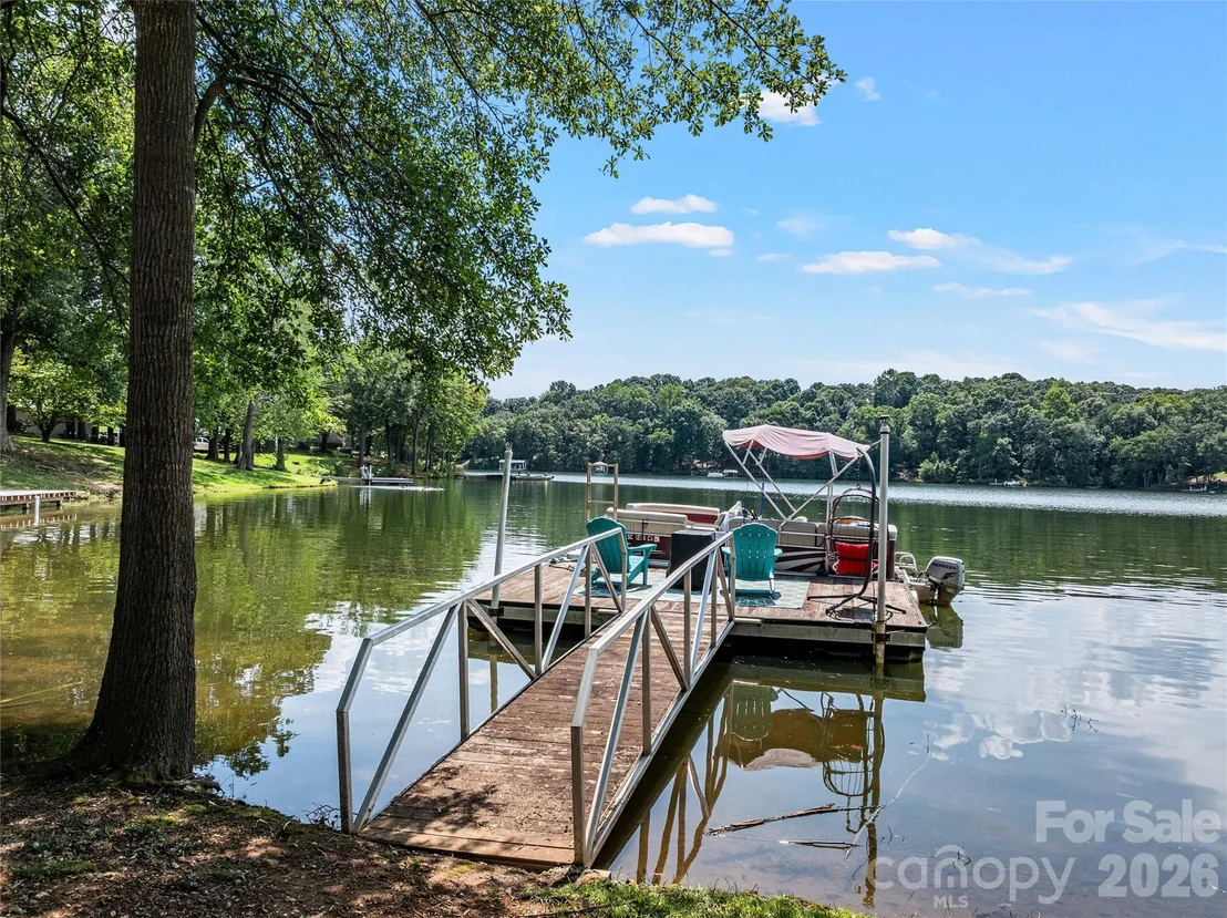 Photo of 105 Michelle Drive