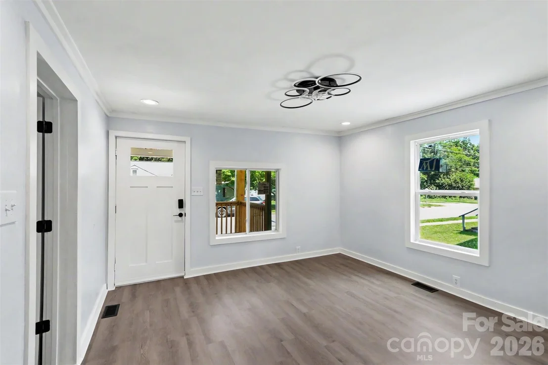 Photo of 736 Cauthen Street